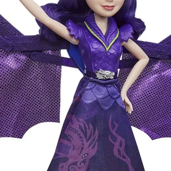Disney Descendants Dragon Queen Mal Doll Transforms to Winged DRAGON🆕 - Picture 2 of 5